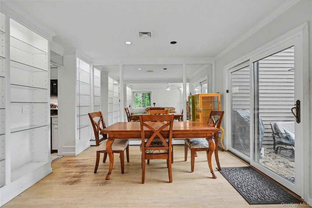 811 Eagle Bay Drive - Photo 7