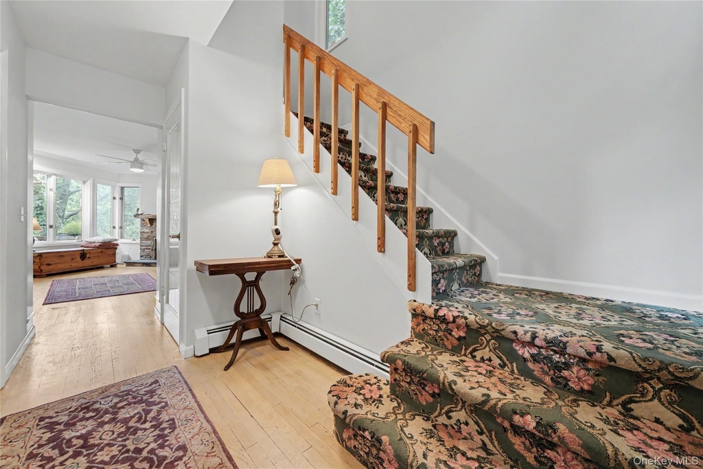 811 Eagle Bay Drive - Photo 4