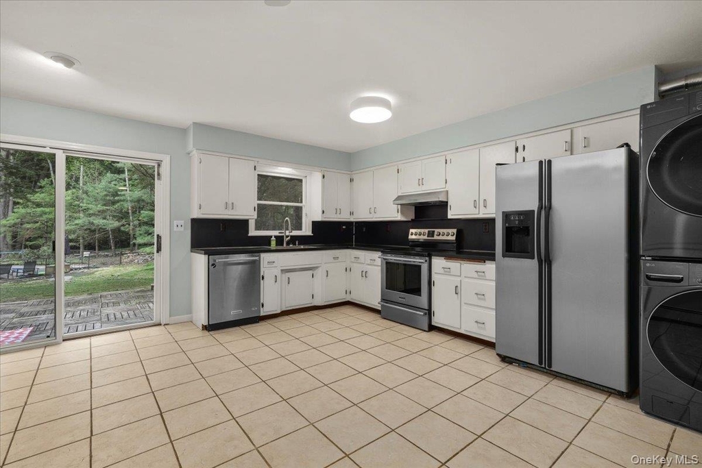 520 Croton Falls Road - Photo 9