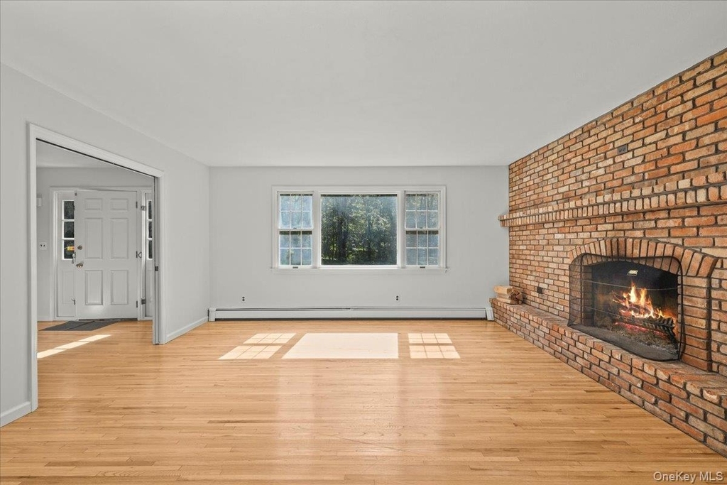 520 Croton Falls Road - Photo 4