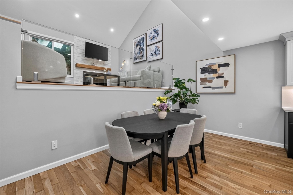109 Woods End Road - Photo 6