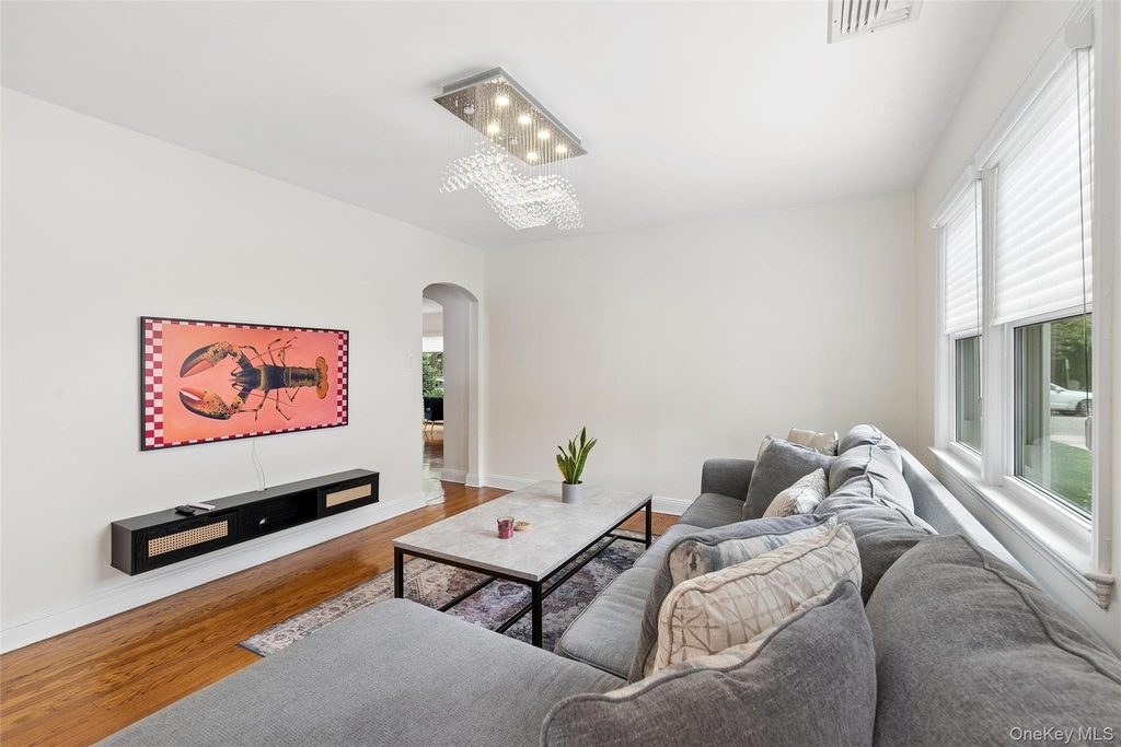 101 Lefferts Road - Photo 8