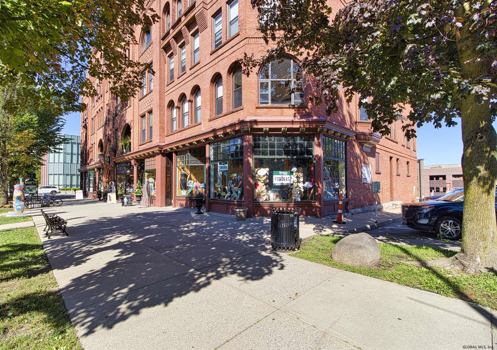 510 Broadway - Photo 22