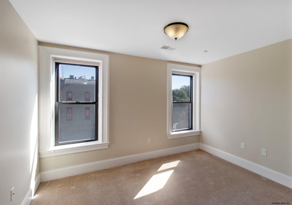 510 Broadway - Photo 14
