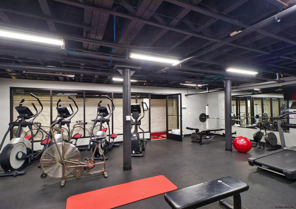 510 Broadway - Photo 21