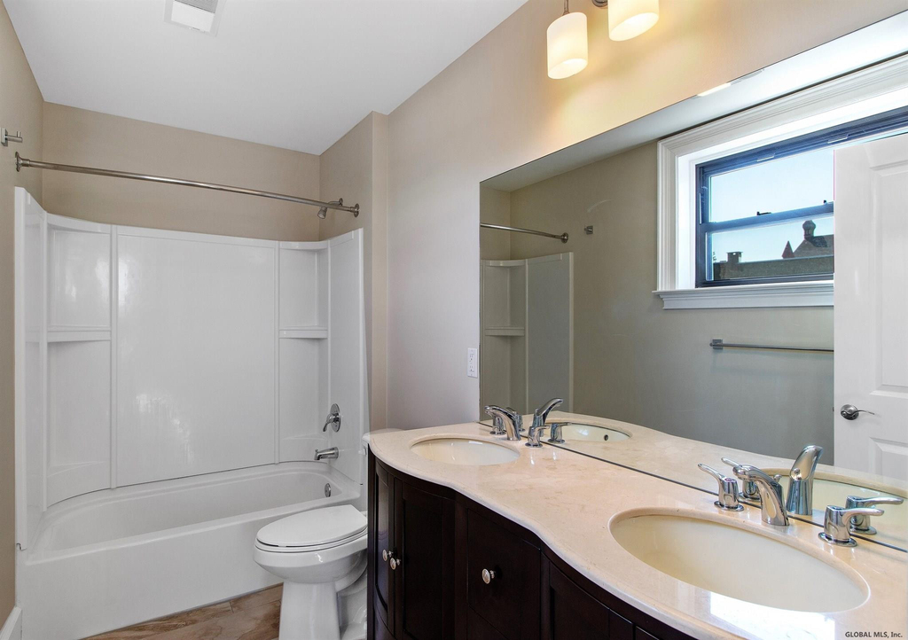 510 Broadway - Photo 11