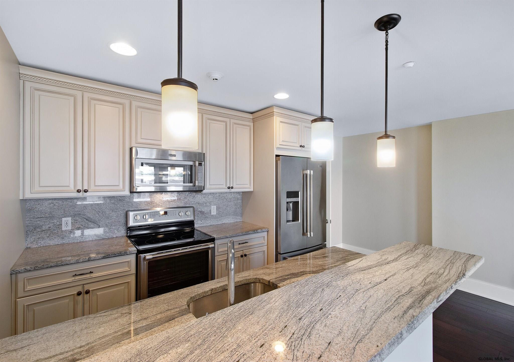 510 Broadway - Photo 1