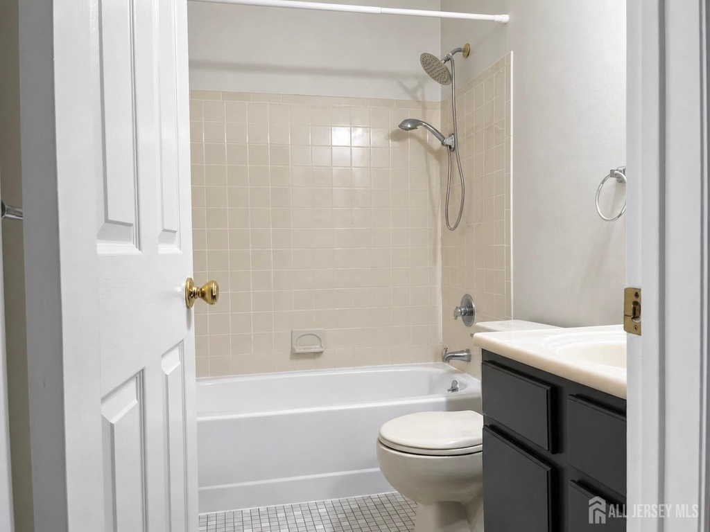 7302 Elm Court - Photo 15