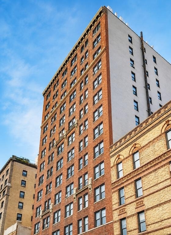 205 W 88th Street - Photo 6