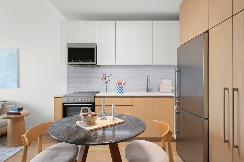 249 Willoughby Avenue - Photo 4