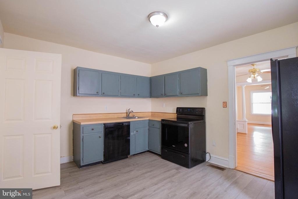 124 S Kentucky Avenue - Photo 14