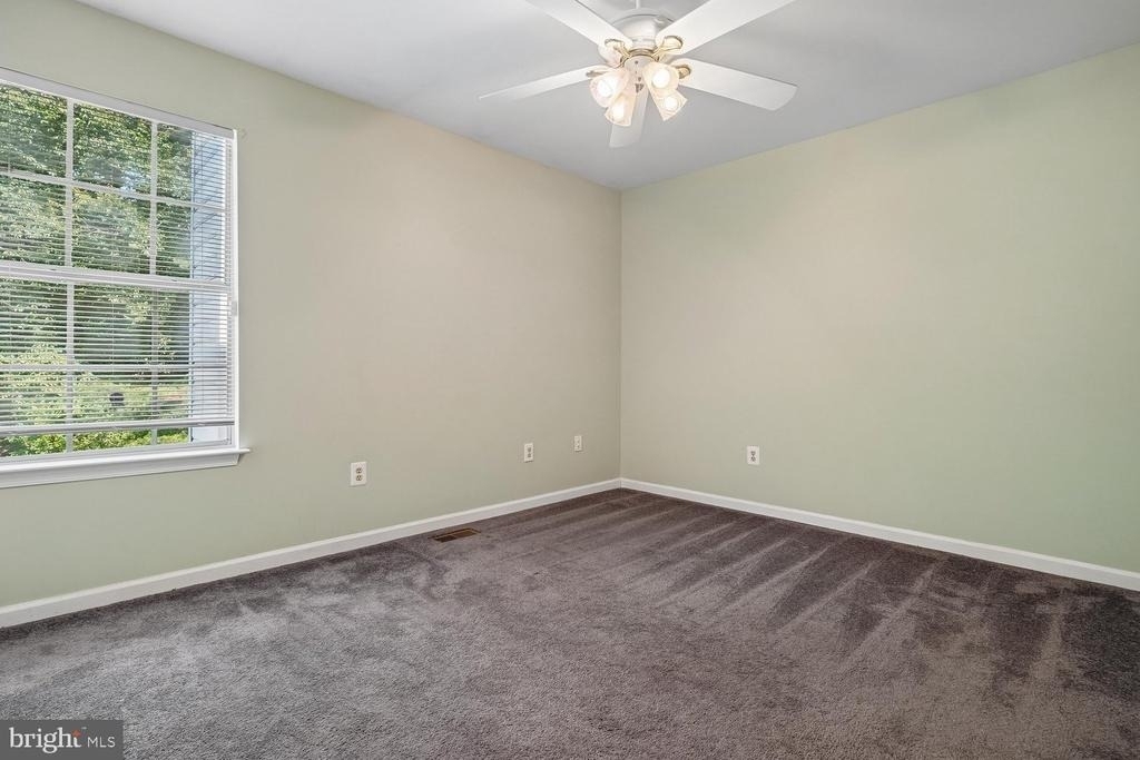209 Kings Crest Drive - Photo 15