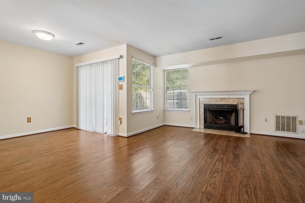 209 Kings Crest Drive - Photo 7