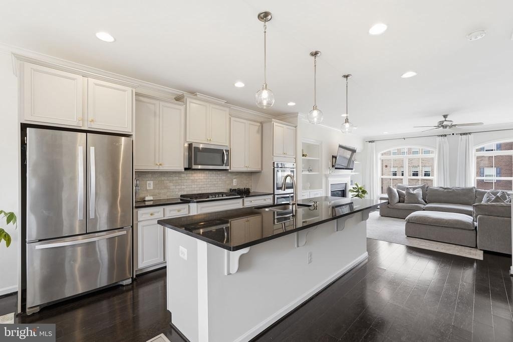 6833 William White Way - Photo 4