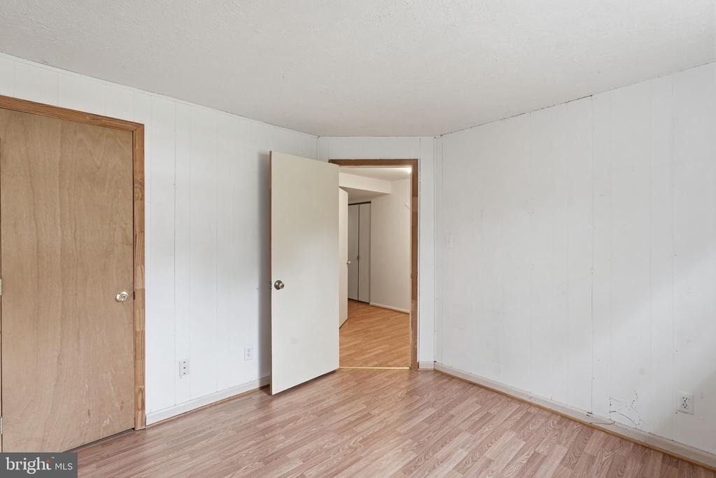 9571 Tudor Oaks Drive - Photo 18