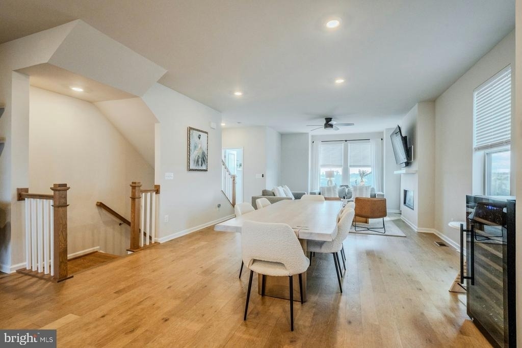 813 Sawback Square Ne - Photo 15