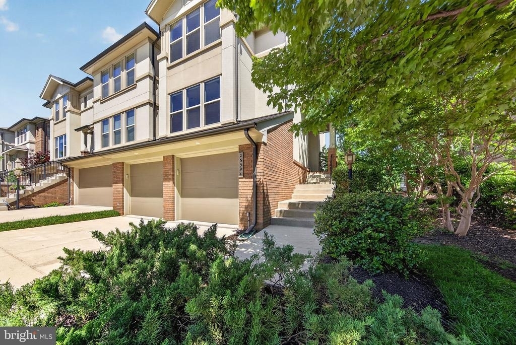 23394 Evening Primrose Square - Photo 1