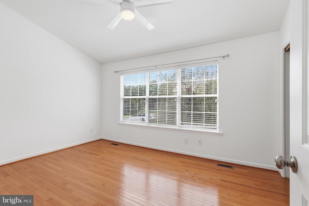 344 Stable View Terrace Ne - Photo 8