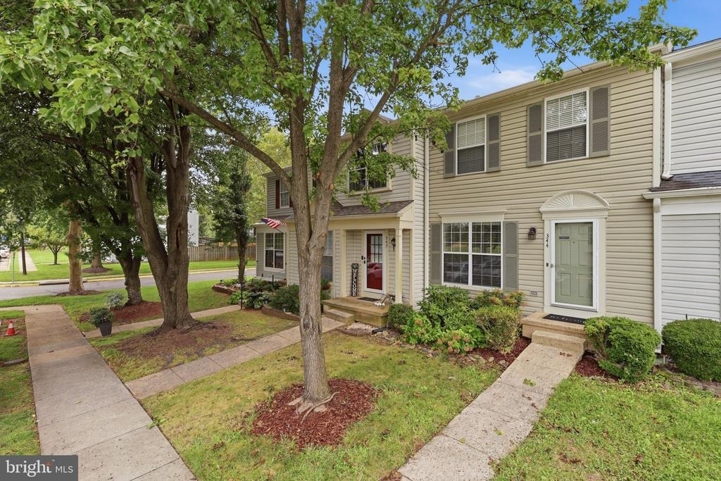 344 Stable View Terrace Ne - Photo 0