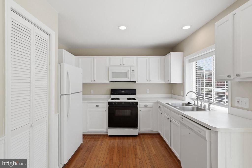 344 Stable View Terrace Ne - Photo 4