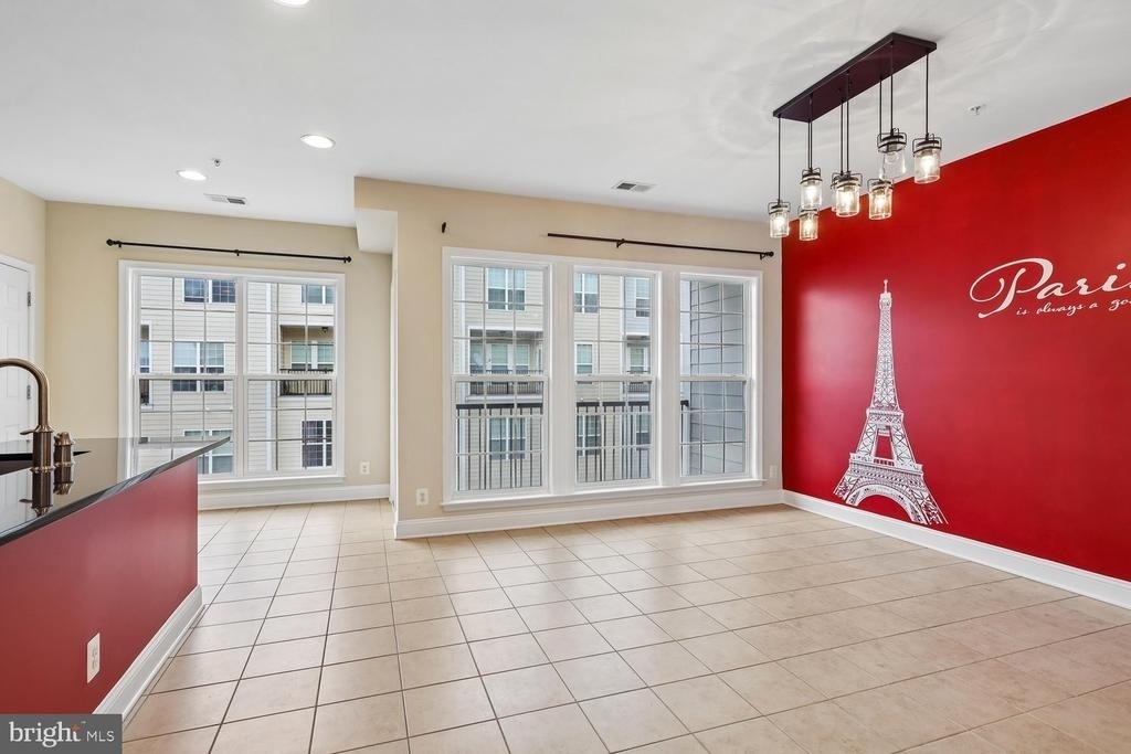 20638 Maitland Terrace - Photo 18