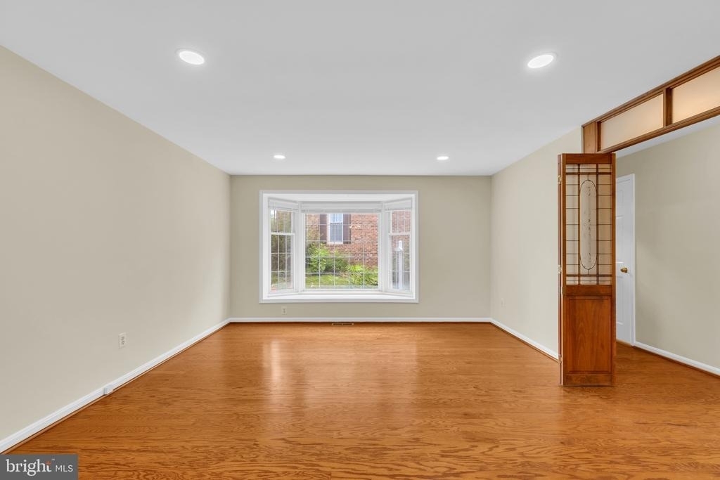 7428 Fountain Head Drive - Photo 6