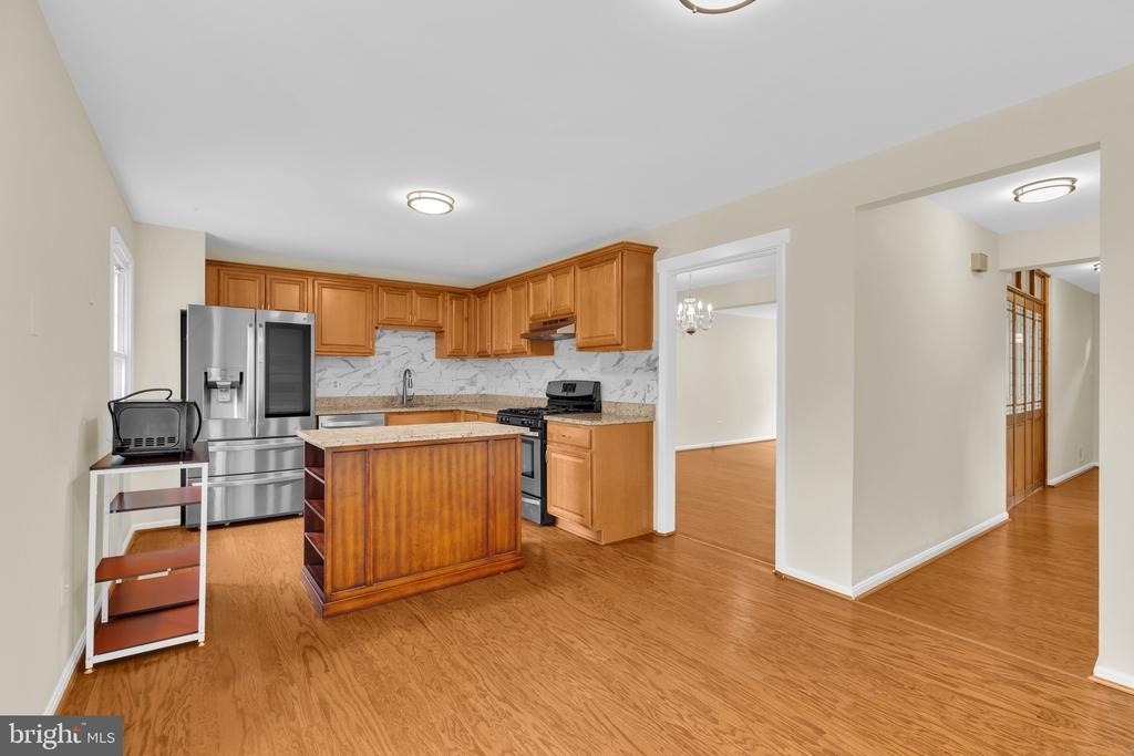 7428 Fountain Head Drive - Photo 11