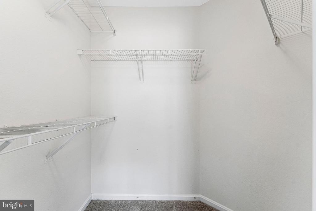 4507 Superior Square - Photo 18
