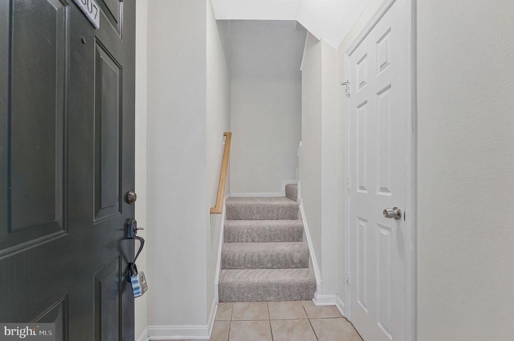 4507 Superior Square - Photo 2