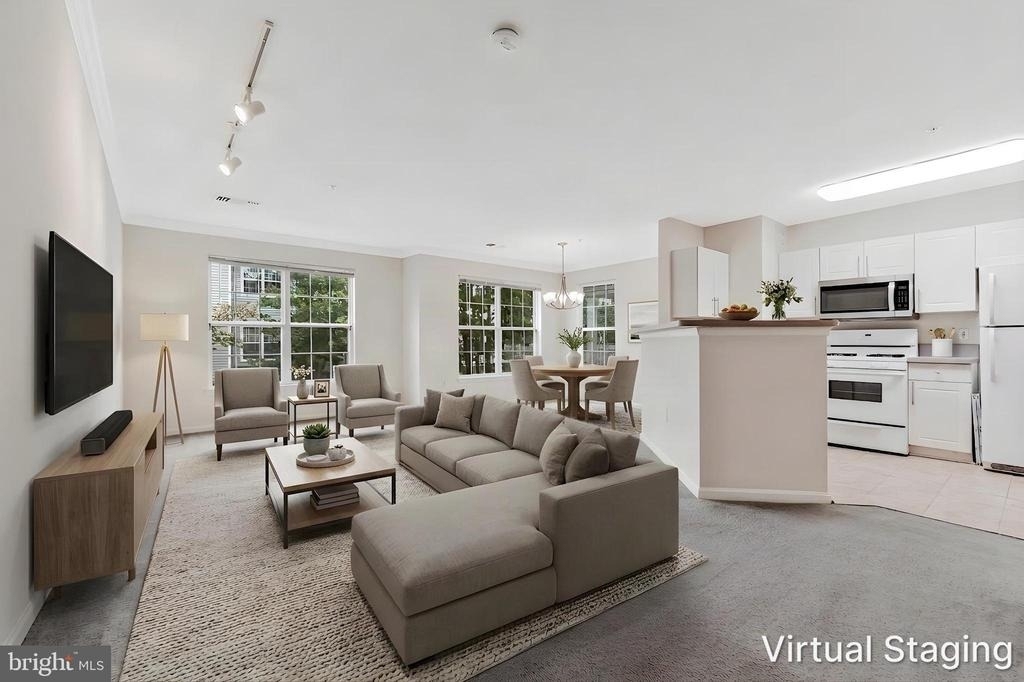 4529 Superior Square - Photo 42