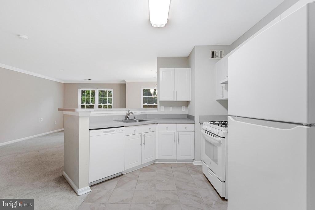 12747 Fair Briar Lane - Photo 11