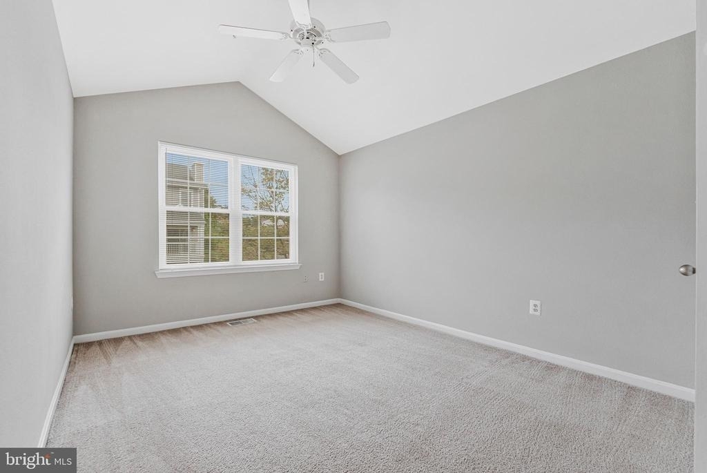 12877 Fair Briar Lane - Photo 16