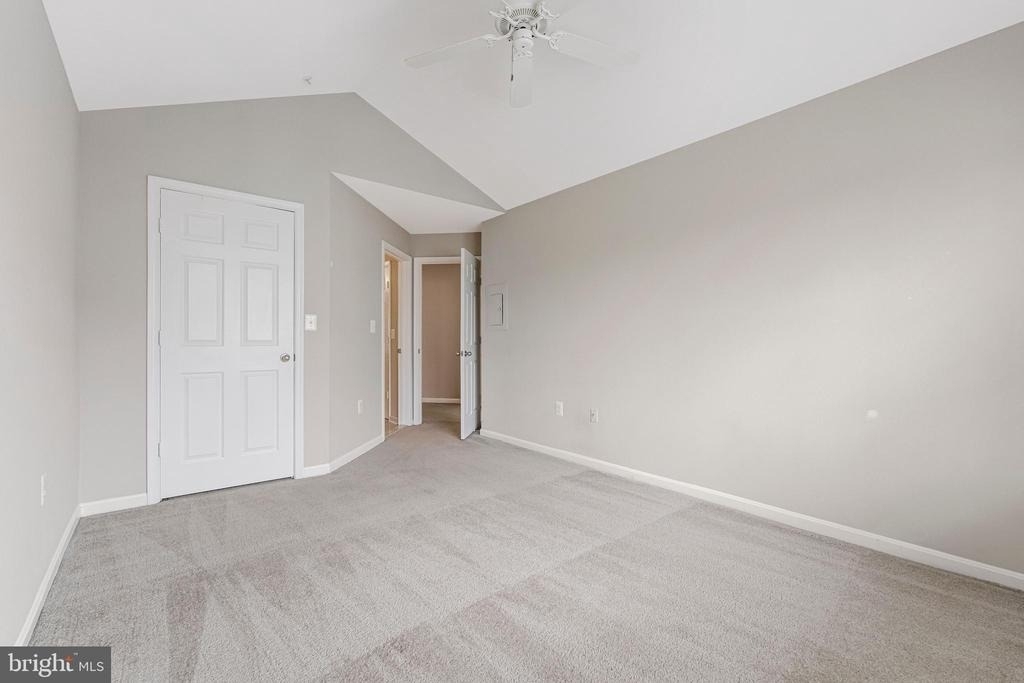 12877 Fair Briar Lane - Photo 18