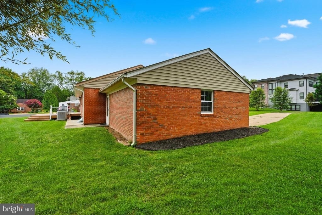 1719 Melbourne Drive - Photo 48