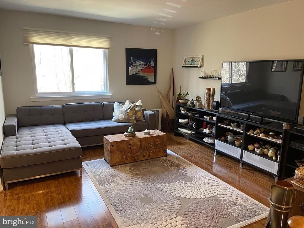 6834 Deer Run Drive - Photo 10