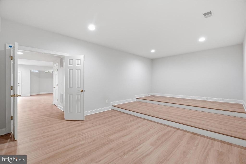 5285 Meadow Estates Drive - Photo 26