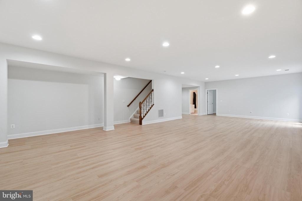 5285 Meadow Estates Drive - Photo 22