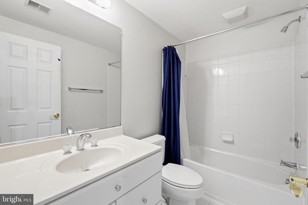 5285 Meadow Estates Drive - Photo 25