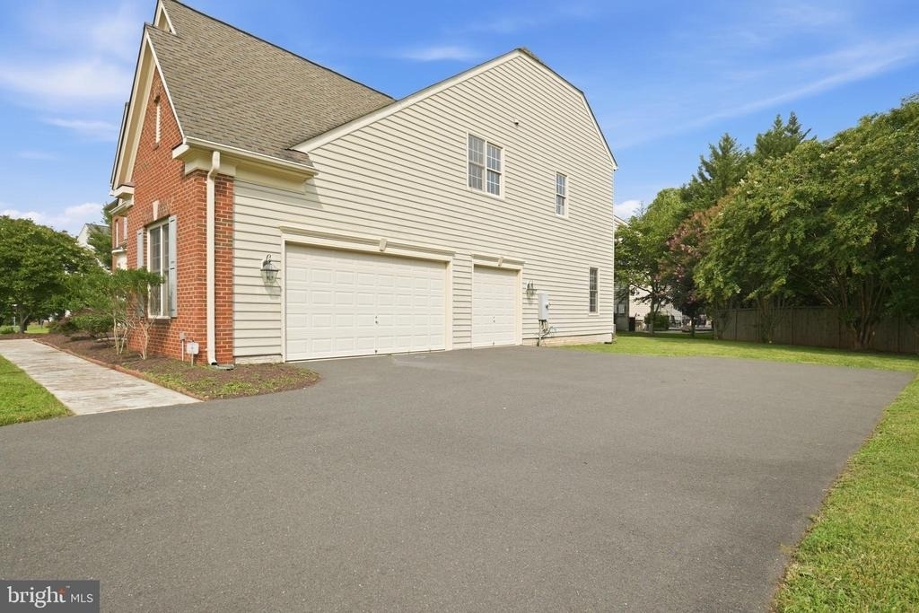 5285 Meadow Estates Drive - Photo 46