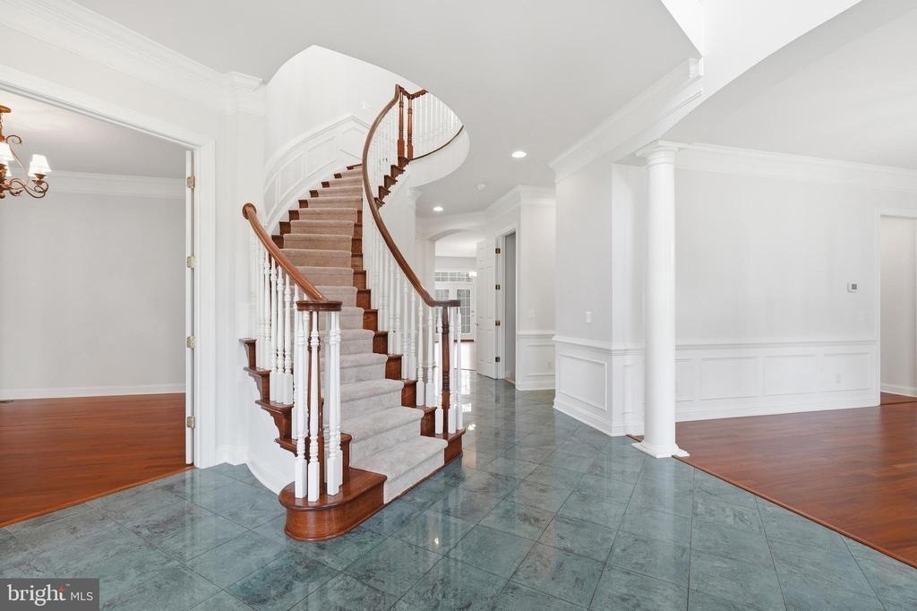 5285 Meadow Estates Drive - Photo 5