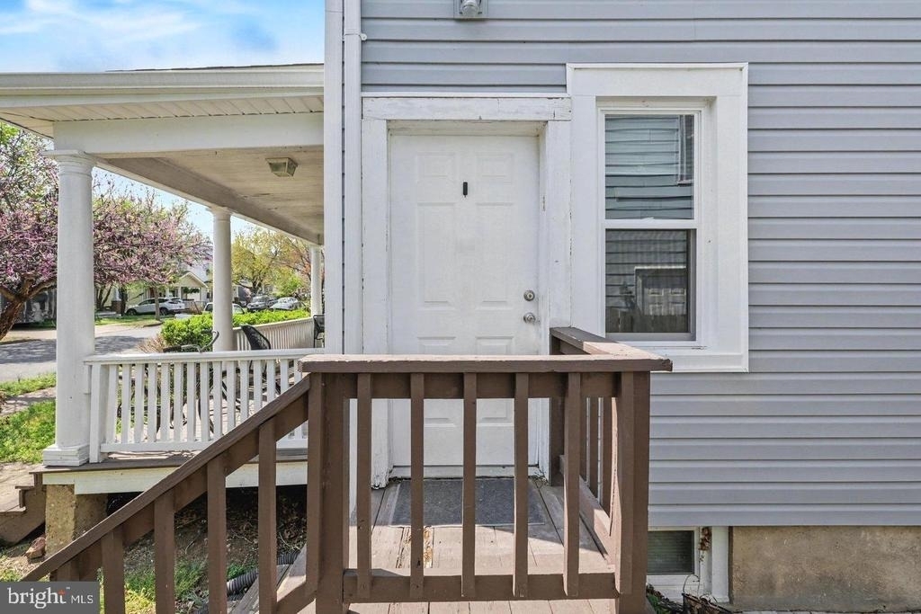 803 Wolfe Street - Photo 3