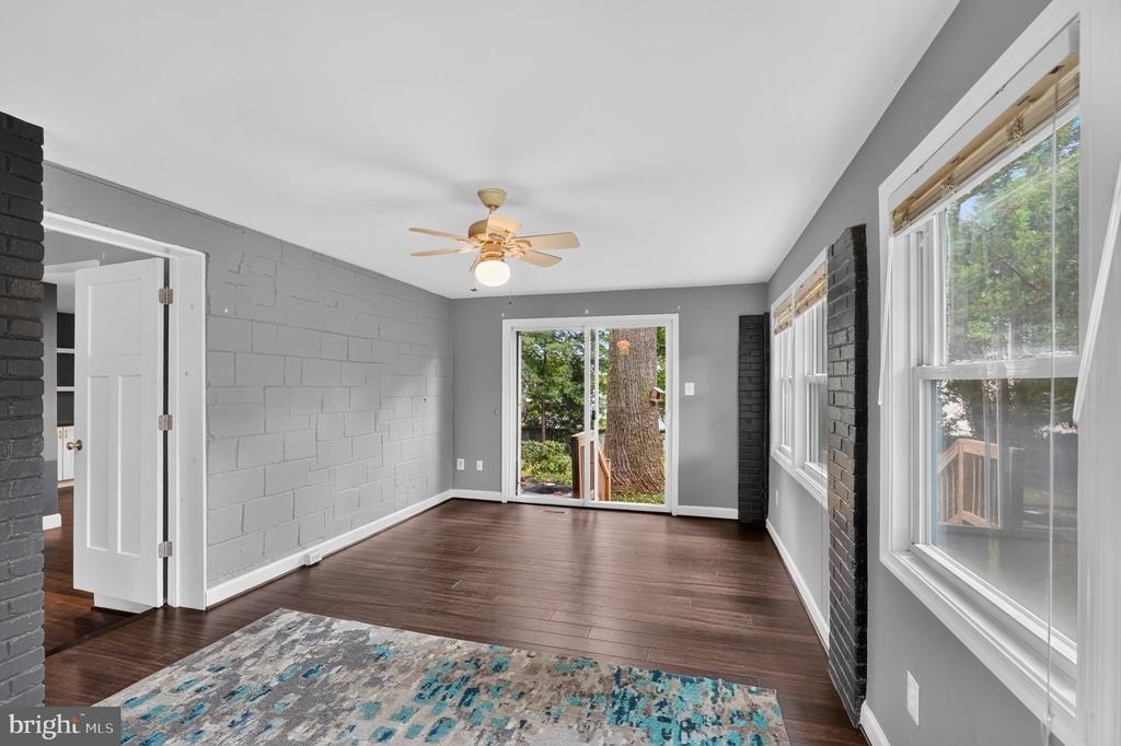 2227 N Lexington Street N - Photo 17
