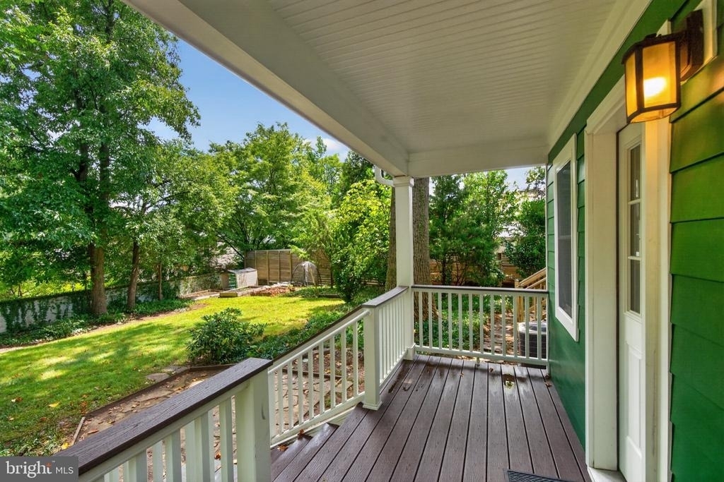 2227 N Lexington Street N - Photo 5