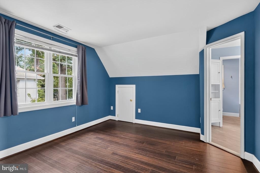 2227 N Lexington Street N - Photo 21