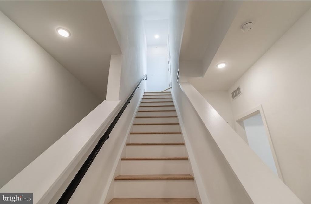 2137 E Firth Street - Photo 8