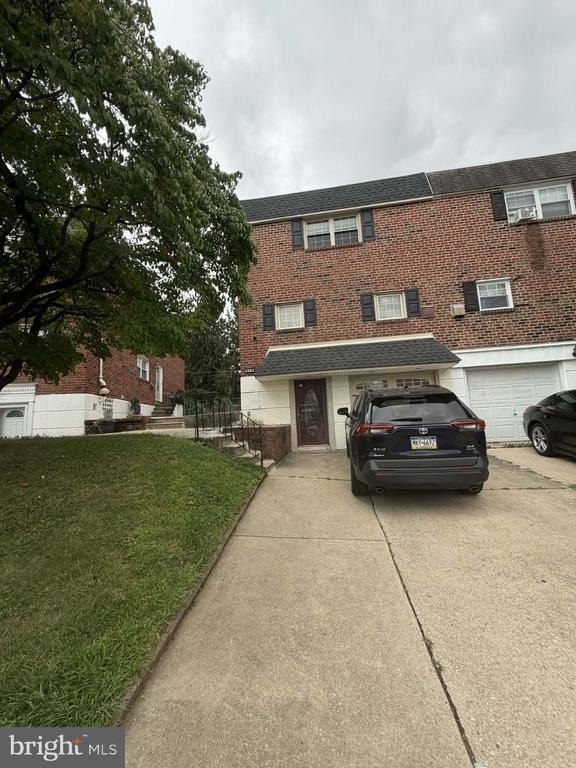 814 Kendrick Street - Photo 0