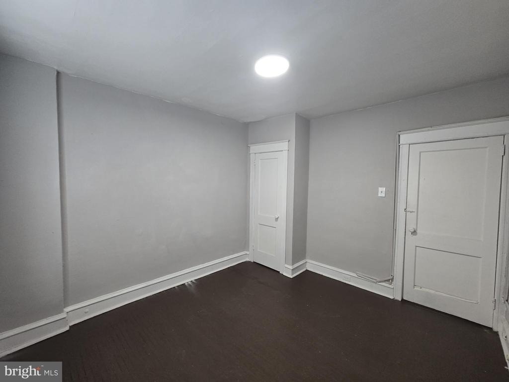 5206 Euclid Street - Photo 8