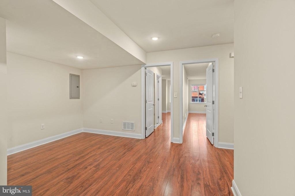 1724 W Master Street - Photo 3
