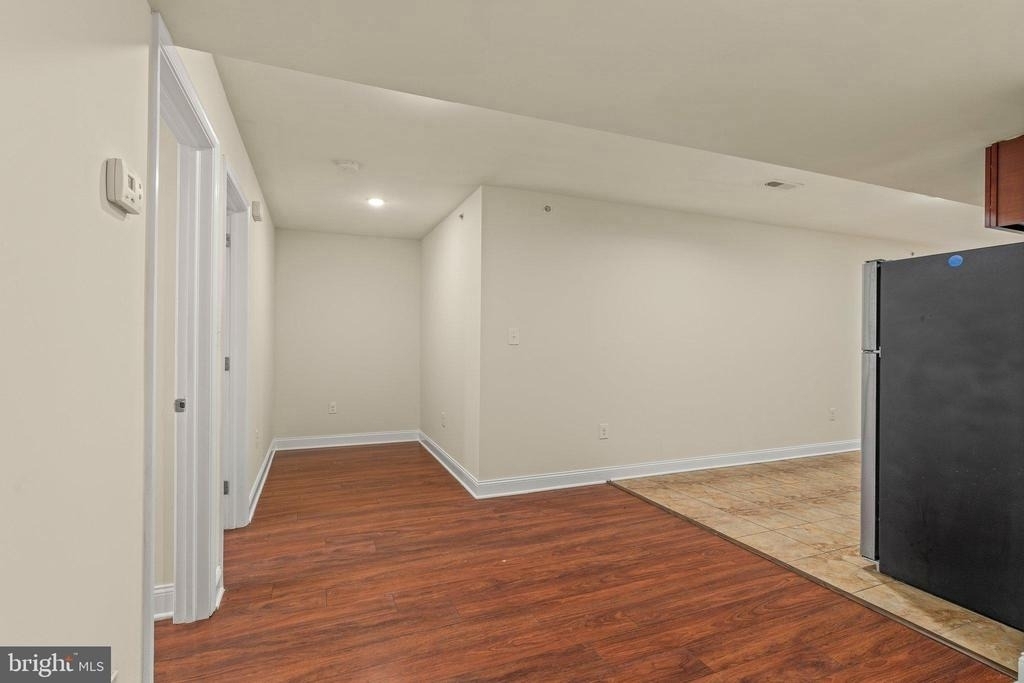 1724 W Master Street - Photo 4