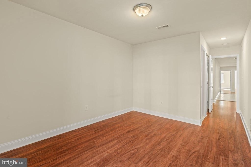 1724 W Master Street - Photo 14